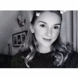 Simone Justine