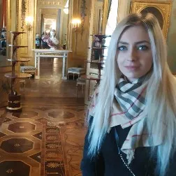 Yali Tina
