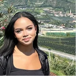 Leonie