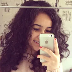 Büsra
