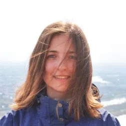 Adél
