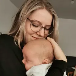 Karoline