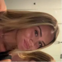 Lara Naomi