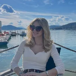 Laura Marie