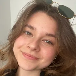 Mia