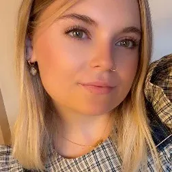 Mia-Valentina