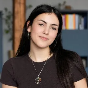 Mia